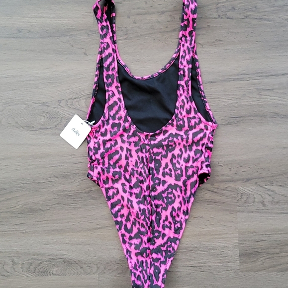 Adika Pink & Black Leopard Print One Piece Low-Back Cheeky One Piece NWT Size XS - Picture 7 of 8